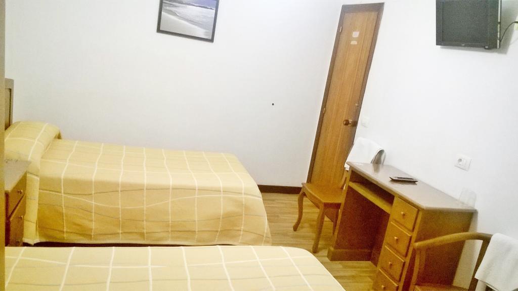 פרול Hostal El Cairo מראה חיצוני תמונה