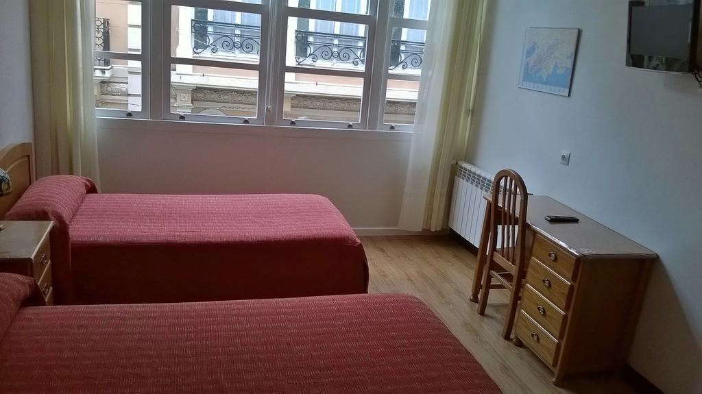 פרול Hostal El Cairo מראה חיצוני תמונה