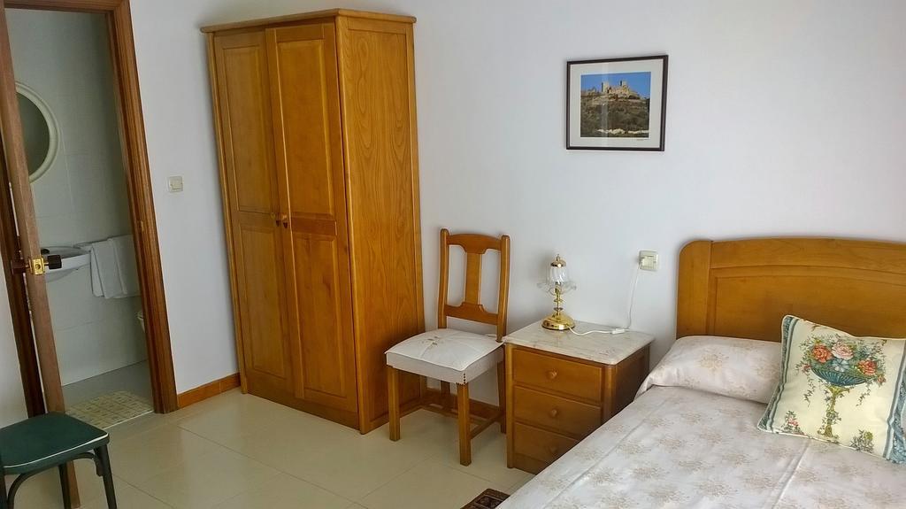 פרול Hostal El Cairo מראה חיצוני תמונה