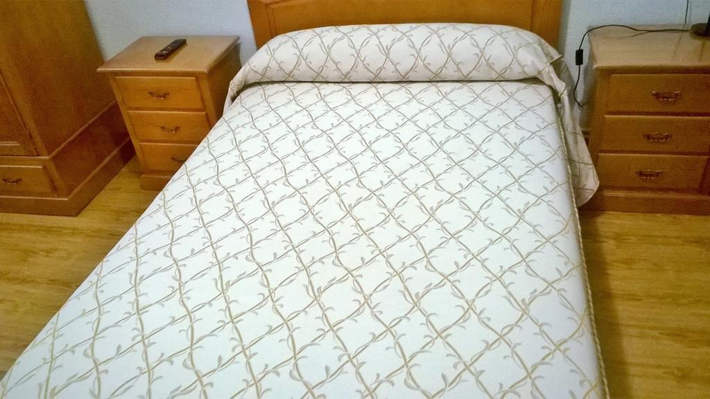 פרול Hostal El Cairo מראה חיצוני תמונה