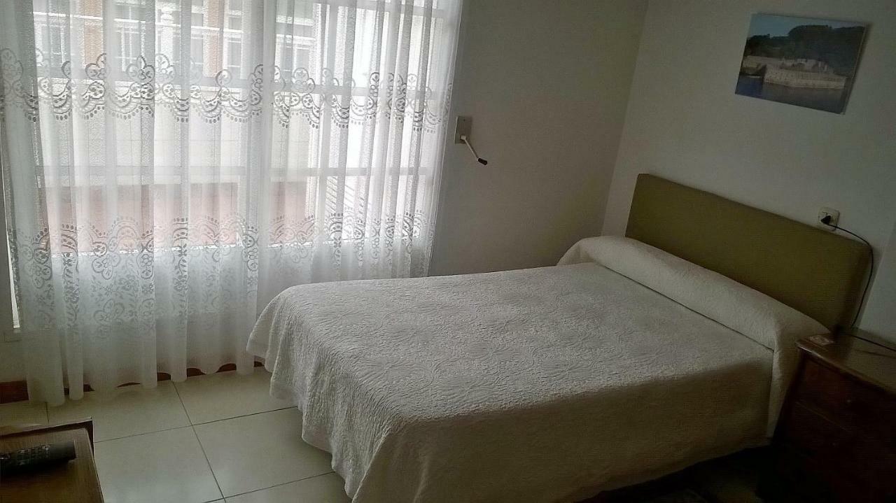 פרול Hostal El Cairo מראה חיצוני תמונה