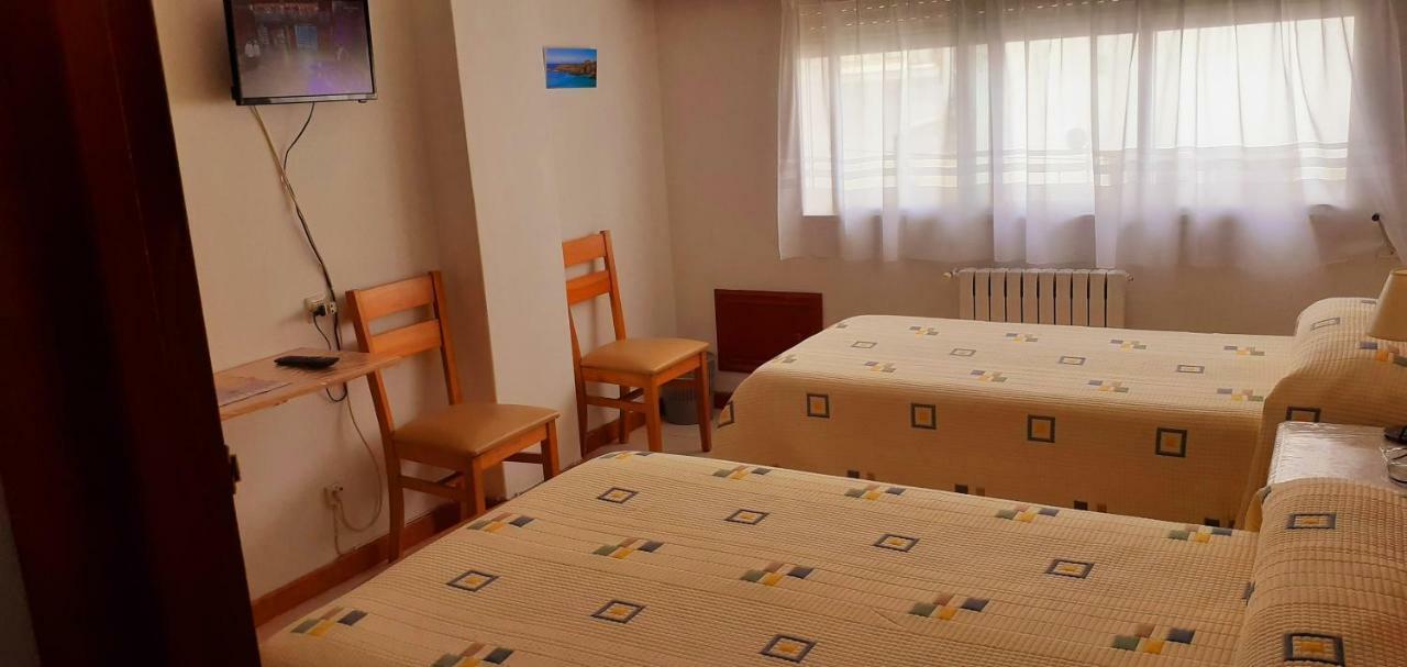 פרול Hostal El Cairo מראה חיצוני תמונה